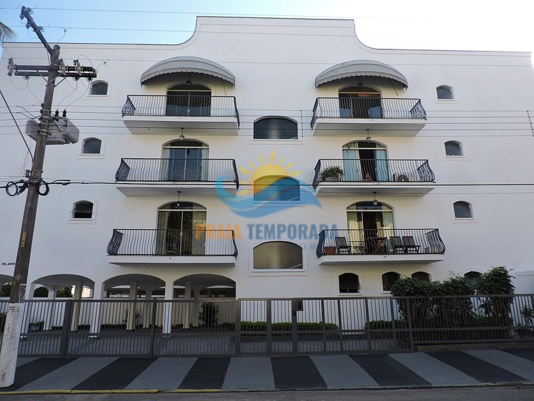 Apartamento 11 de 3 dormitórios para 8 pessoas a duas quadra