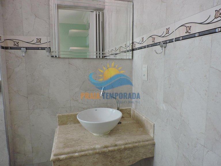 Apartamento 11 de 3 dormitórios para 8 pessoas a duas quadra