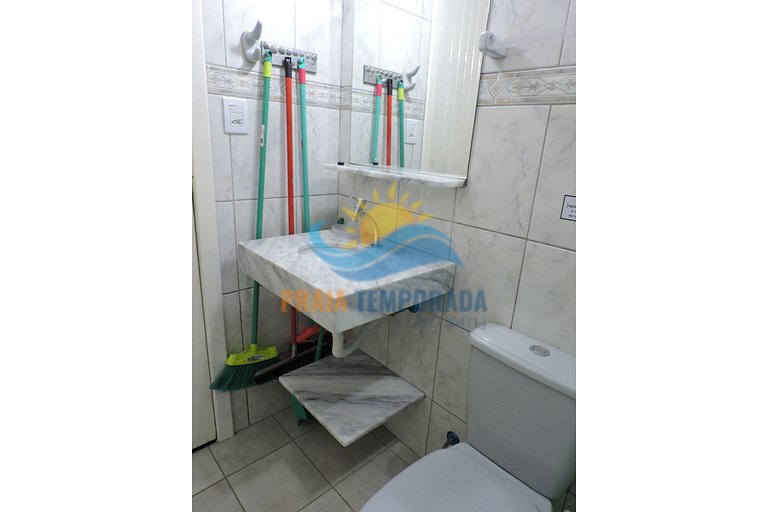 1 bedroom apartment for 6 people two blocks from Praia Grand