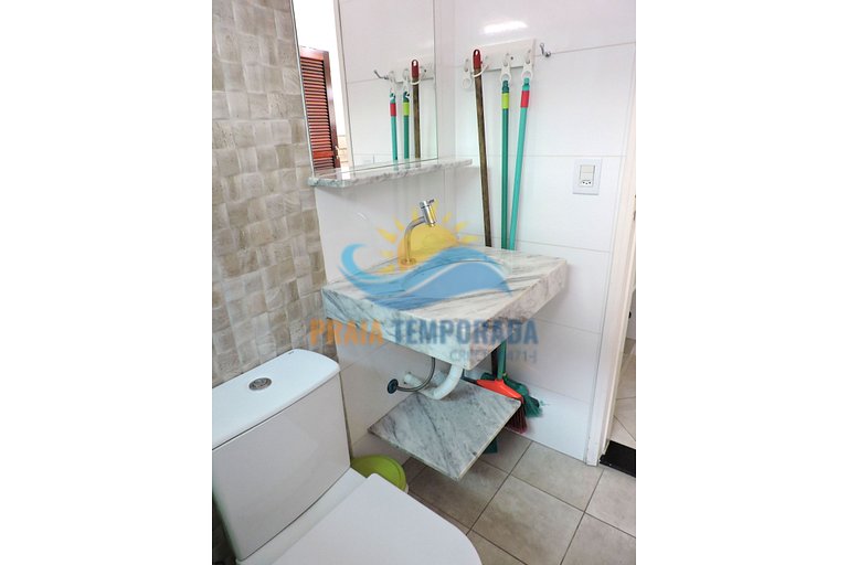 1 bedroom apartment for 6 people two blocks from Praia Grand