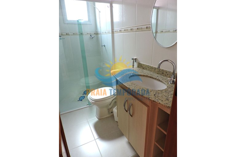 Apartamento 12 de 3 dormitórios para 8 pessoas a uma quadra