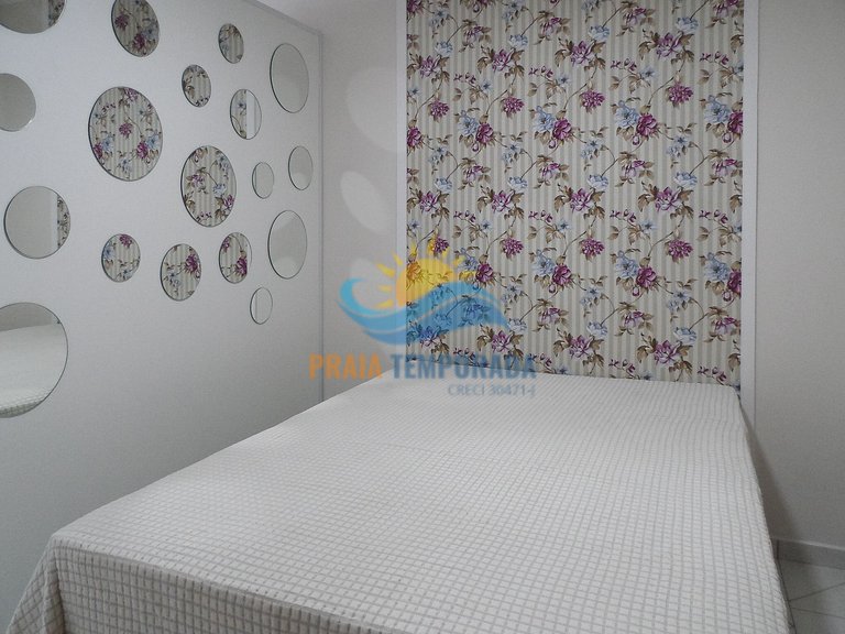 Apartamento com linda vista para o mar, prédio com piscina