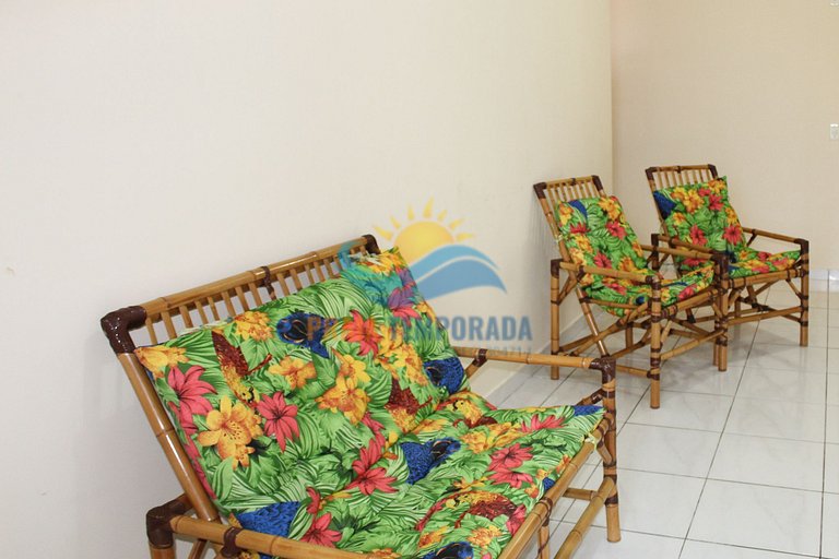 Apartamento frente mar com sacada gourmet