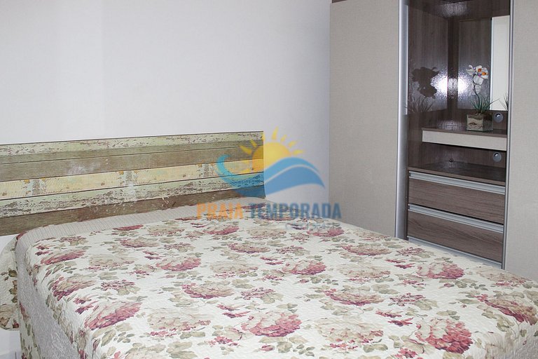 Apartamento com linda vista para o mar, prédio com piscina