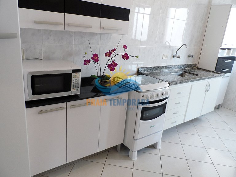 Apartamento com linda vista para o mar, prédio com piscina