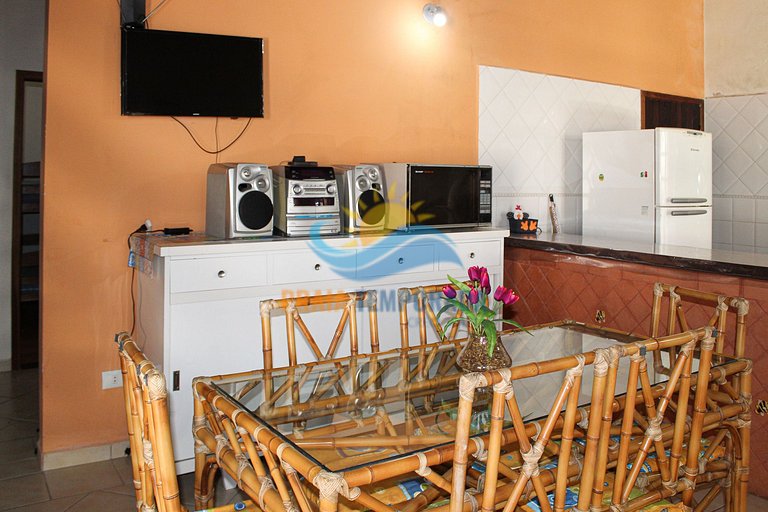Linda casa em Peruíbe para 10 pessoas