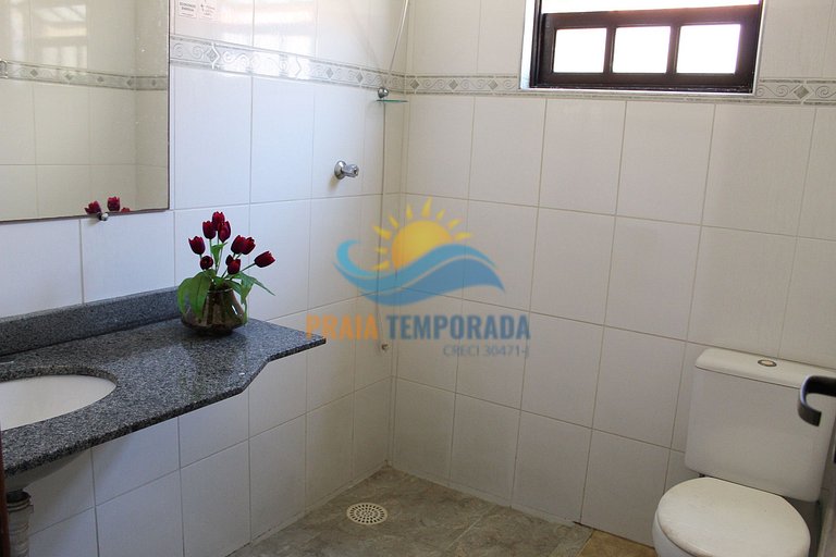 Linda casa em Peruíbe para 10 pessoas