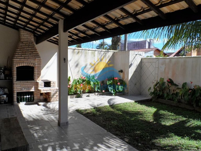 Linda casa em Peruíbe para 10 pessoas