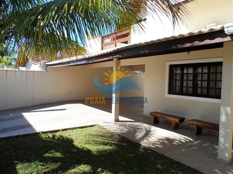 Linda casa em Peruíbe para 10 pessoas