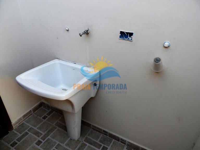 Linda casa em Peruíbe para 10 pessoas