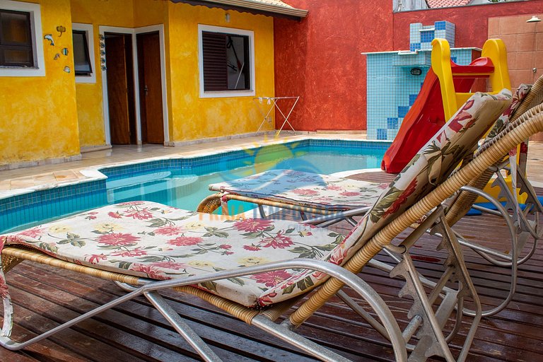 Linda casa em Peruíbe com Piscina , Churrasqueira