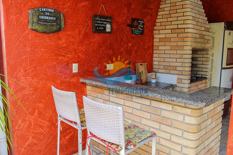 Linda casa em Peruíbe com Piscina , Churrasqueira