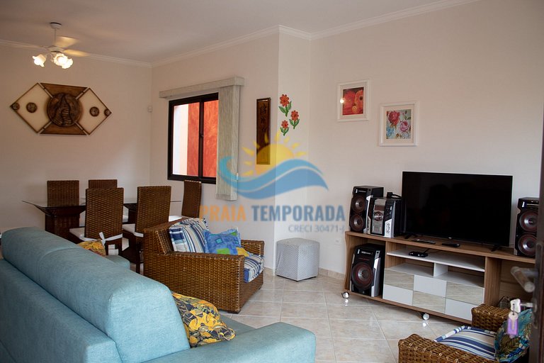 Linda casa em Peruíbe com Piscina , Churrasqueira