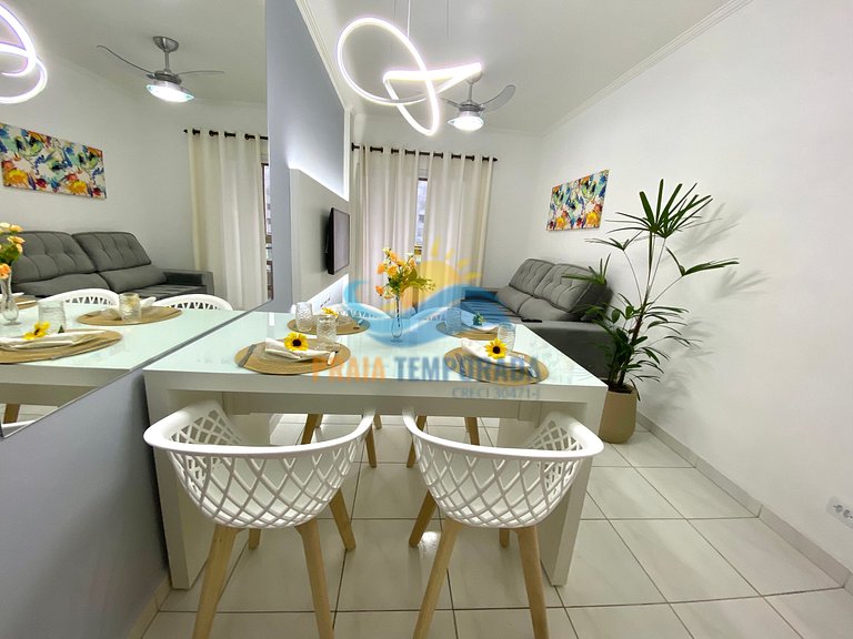 Apartamento com churrasqueira e linda vista para o mar