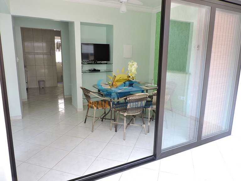Apartamento 12 de 2 dormitórios para 7 pessoas a duas quadra