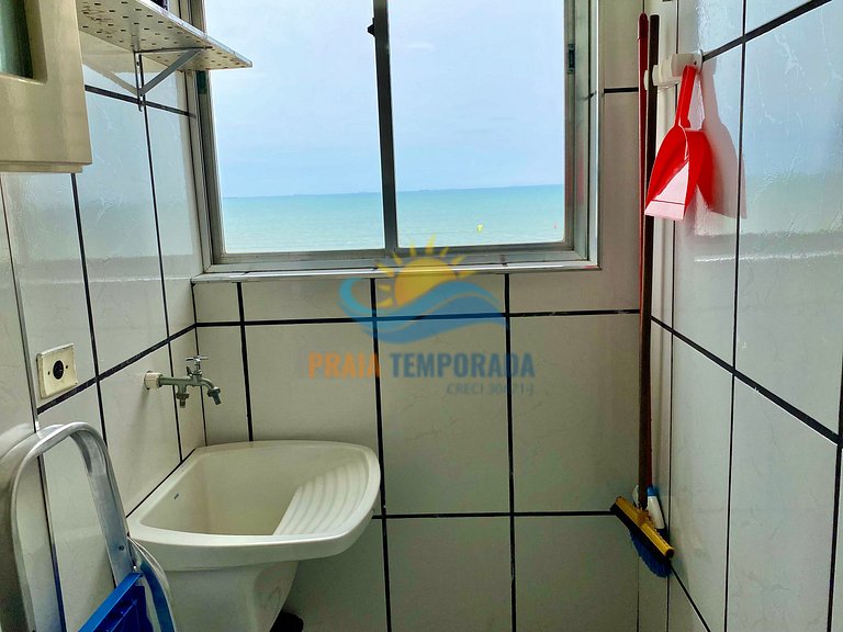 Apto 1 dorm frente ao mar na Guilhermina, portaria 24h, gara