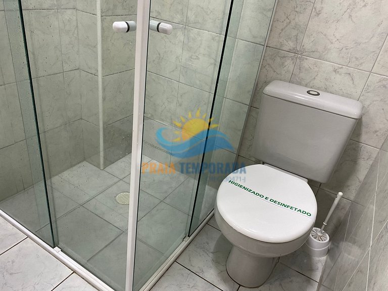 Apartamento com churrasqueira e linda vista para o mar