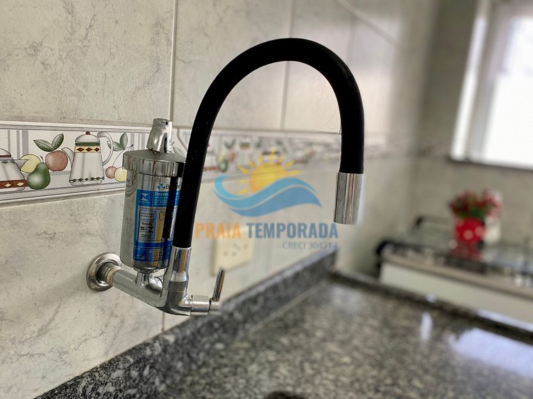 Apartamento com churrasqueira e linda vista para o mar