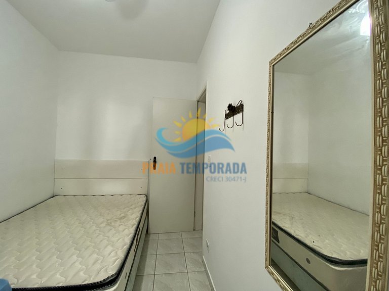 Apartamento com 2 sacadas e linda vista para o mar