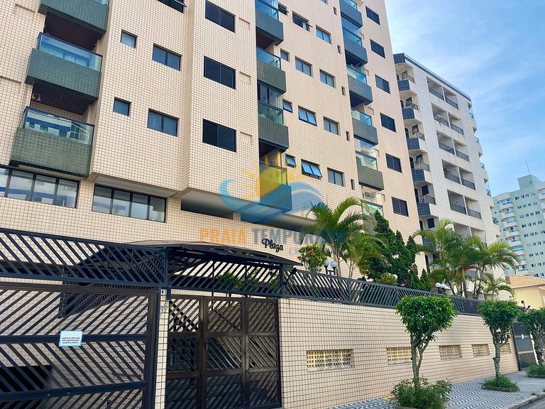 A077 - Apto c/ Sacada| 2 Dorm|Aprox. 100m da Praia