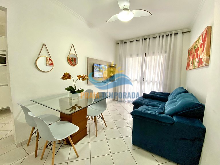 Apartamento com linda vista para o mar, prédio com piscina