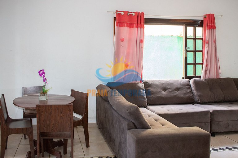 I148 - Casa com 4 dorm l Piscina, Churrasqueira e WI-FI
