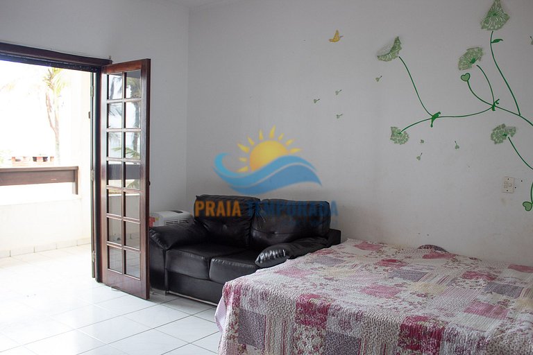 I148 - Casa com 4 dorm l Piscina, Churrasqueira e WI-FI