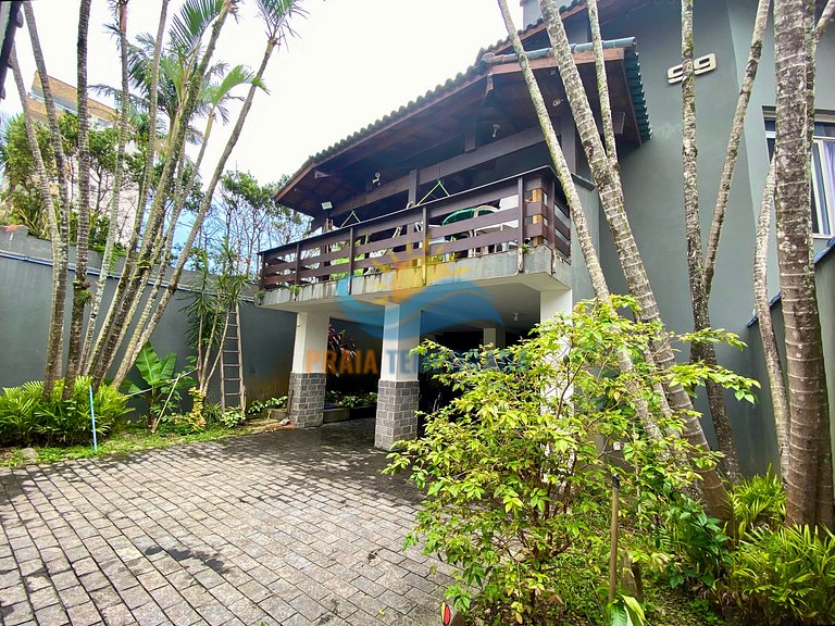 Casa com 3 dorm l Piscina Wi-fi e Churrasqueira - BF099