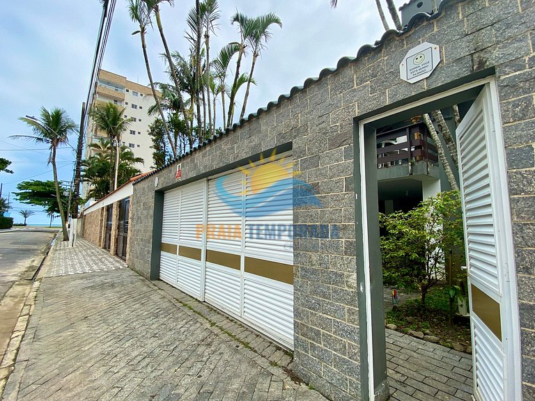 Casa com 3 dorm l Piscina Wi-fi e Churrasqueira - BF099