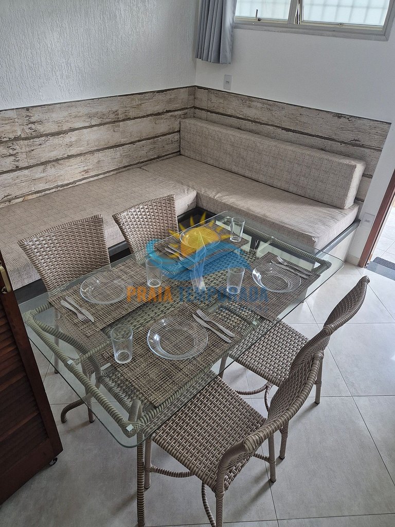 Apartamento 04-B de 1 dormitório para 5 pessoas a duas quadr