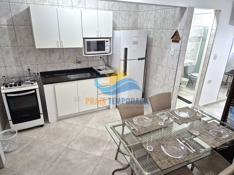 Apartamento 04-B de 1 dormitório para 5 pessoas a duas quadr