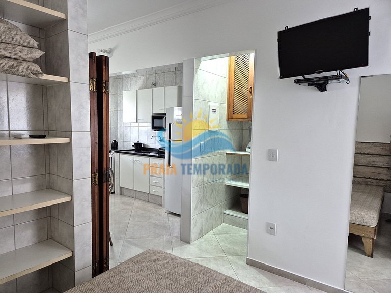 Apartamento 06-C de 1 dormitório para 5 pessoas a duas quadr