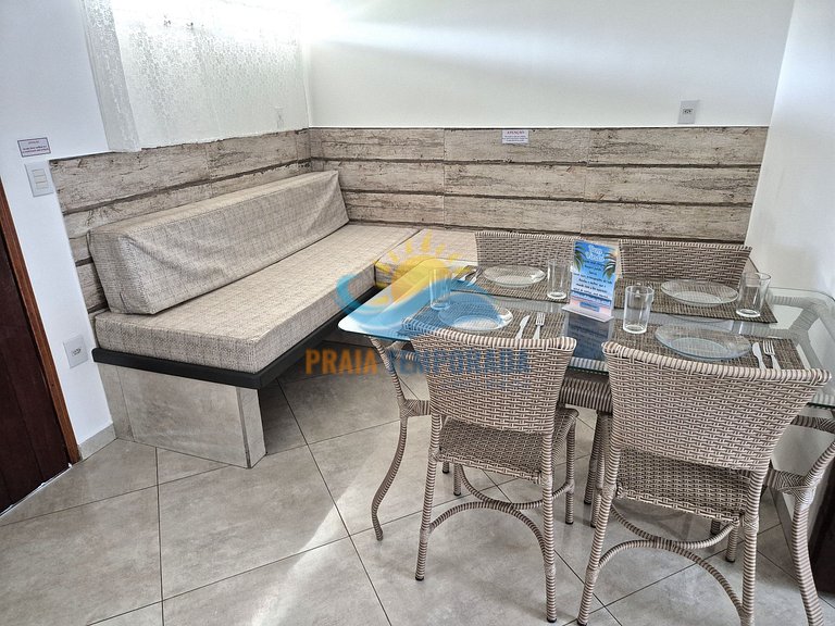Apartamento 11-C de 1 dormitório para 5 pessoas a duas quadr