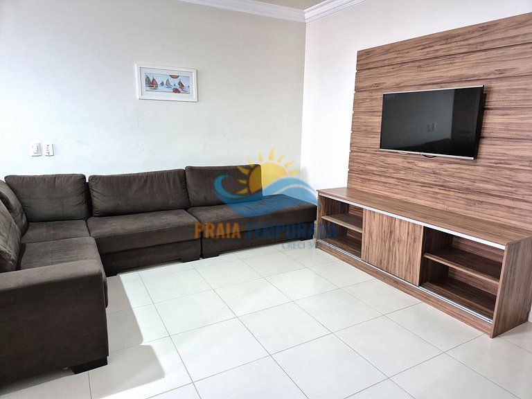 Apartamento 12 de 3 dormitórios para 8 pessoas a uma quadra