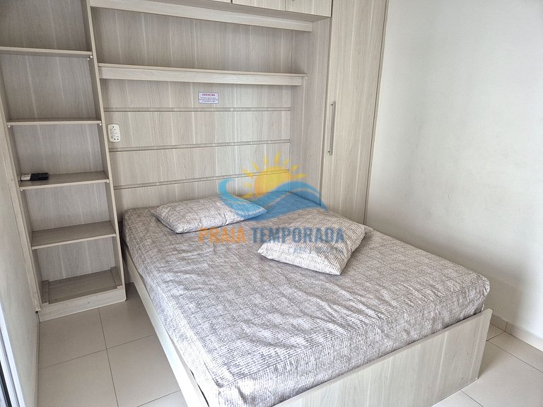 Apartamento 12 de 3 dormitórios para 8 pessoas a uma quadra