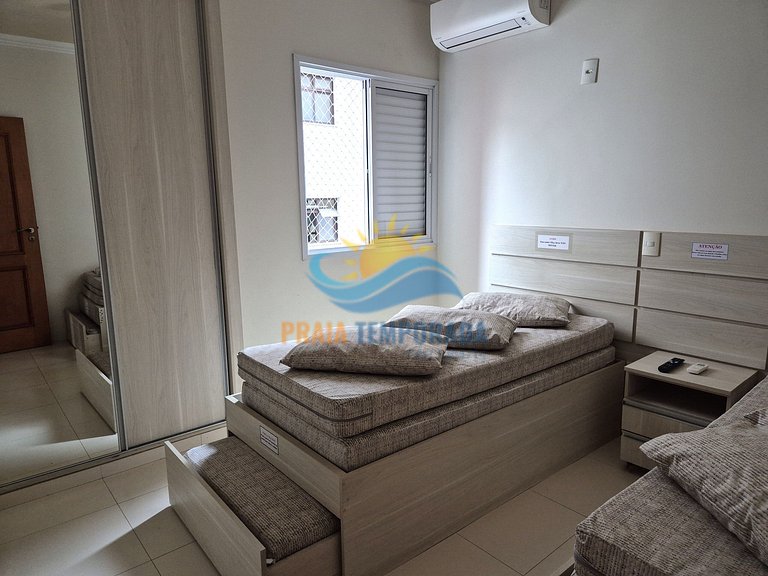 Apartamento 12 de 3 dormitórios para 8 pessoas a uma quadra