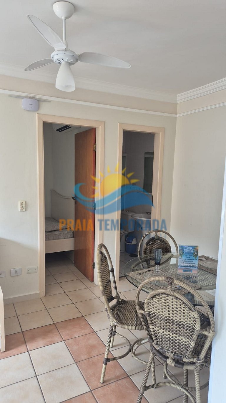 Apartamento 46-B de 1 dormitório para 5 pessoas a uma quadra