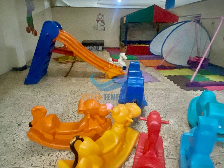 M095 - Apto Vista mar | 1 Dorm e Salão de Jogos