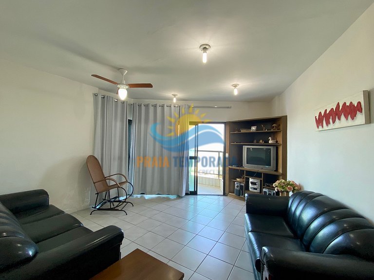 BM103 - Apê Frente a Praia c/ 3 Dorm e Sacada