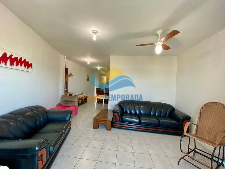 BM103 - Apê Frente a Praia c/ 3 Dorm e Sacada