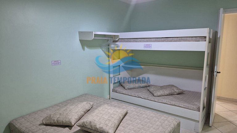 Apartamento 13 de 1 dormitório para 5 pessoas a duas quadras