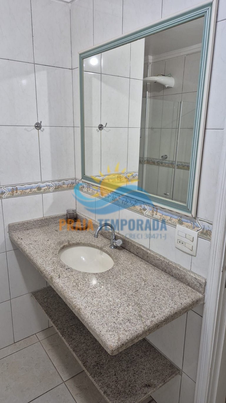 Apartamento 13 de 1 dormitório para 5 pessoas a duas quadras