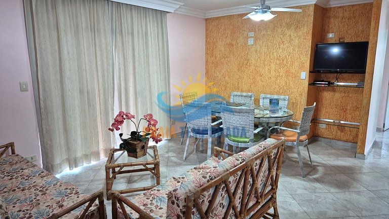 Apartamento 11 de 3 dormitórios para 8 pessoas a duas quadra