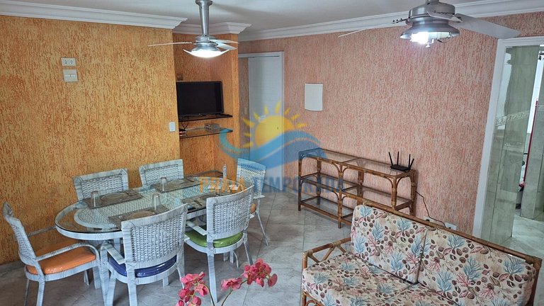 Apartamento 11 de 3 dormitórios para 8 pessoas a duas quadra