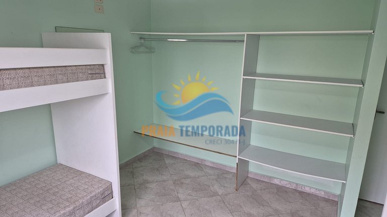 Apartamento 11 de 3 dormitórios para 8 pessoas a duas quadra