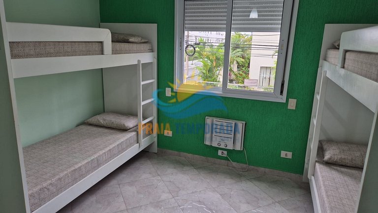 Apartamento 11 de 3 dormitórios para 8 pessoas a duas quadra