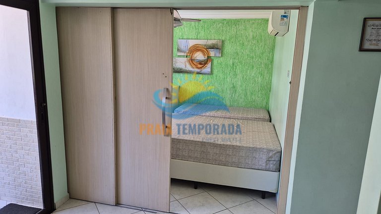 Apartamento 12 de 2 dormitórios para 7 pessoas a duas quadra