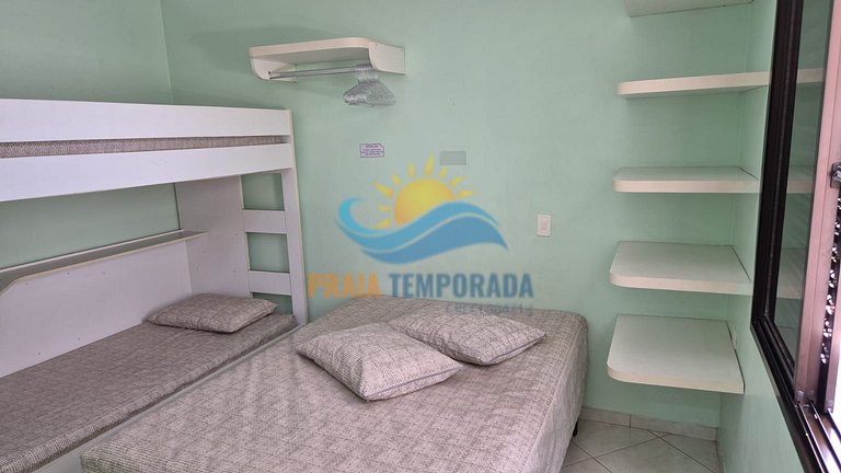 Apartamento 12 de 2 dormitórios para 7 pessoas a duas quadra