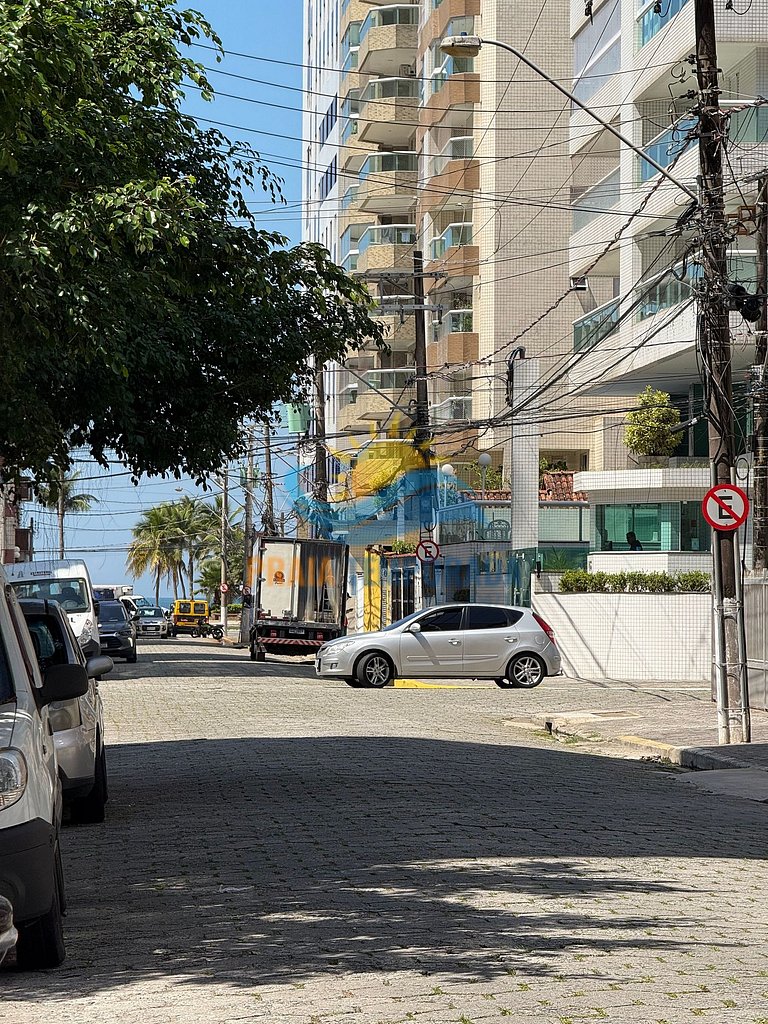 AS092 -Apê com suíte | Ar condicionado | Garagem