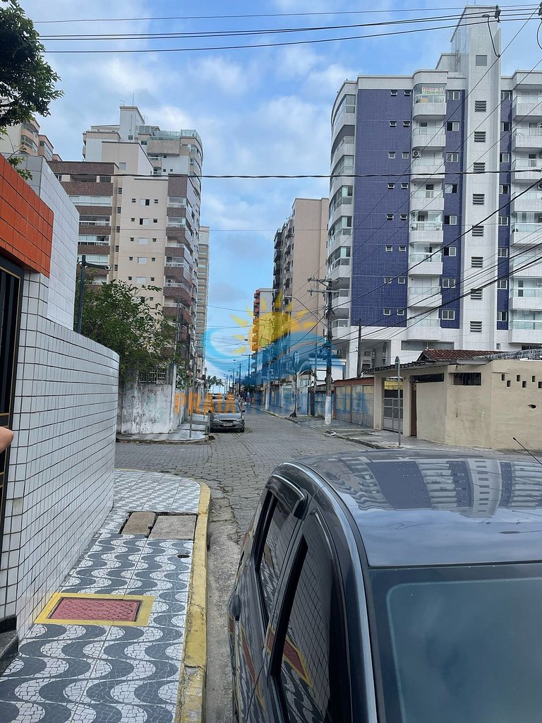 A105 - Apê c/ Ótima Localização| Varanda | 1 Dorm | Garagem